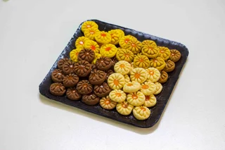 شیرینی 4 مدل خونگی حلزونی شیراز